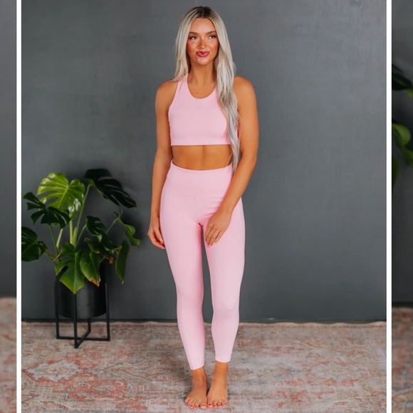 Pink workout set - Picture 1 of 5